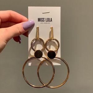 Gold hoop earrings NEW